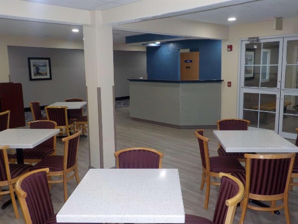 MJ INN and SUITES image 7