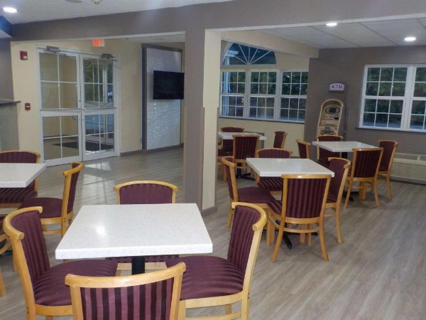 MJ INN and SUITES image 8